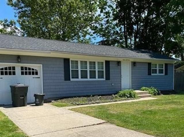 House for sale in Lake Grove