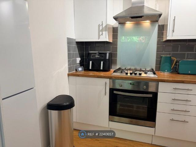 Apartment for rent in Calverton End, Milton Keynes