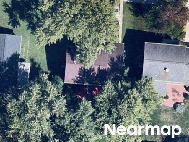 House for sale in Roselawn, Ohio