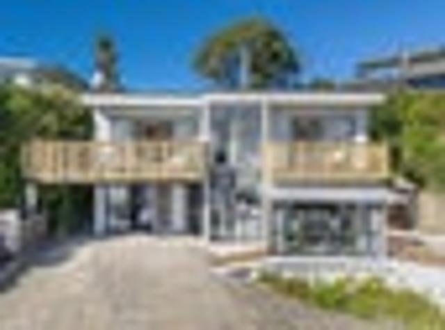 House for sale in Whangaparaoa