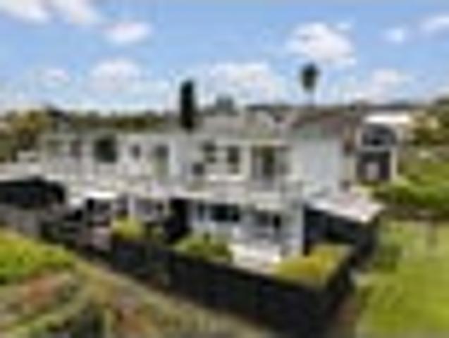 Apartment for sale in Saint Johns, Ōrākei