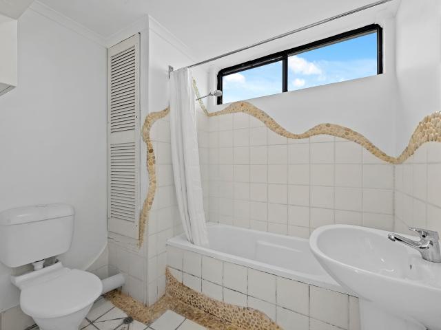 Apartment for sale in East Brisbane, Greater Brisbane