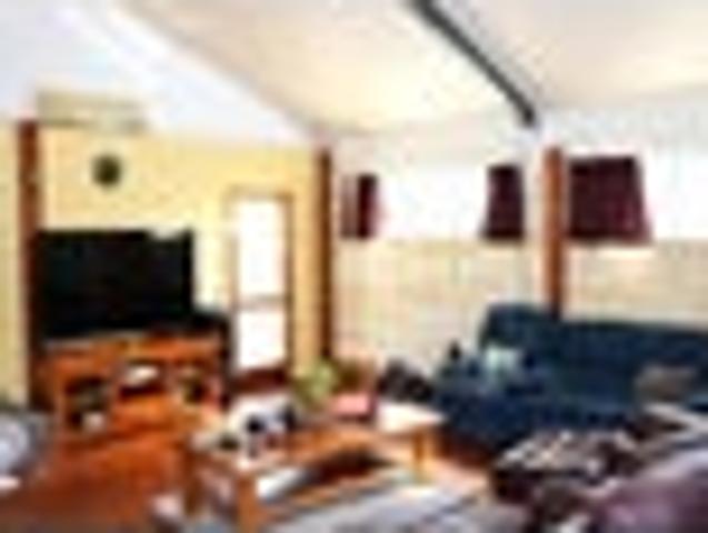 House for sale in Otakou