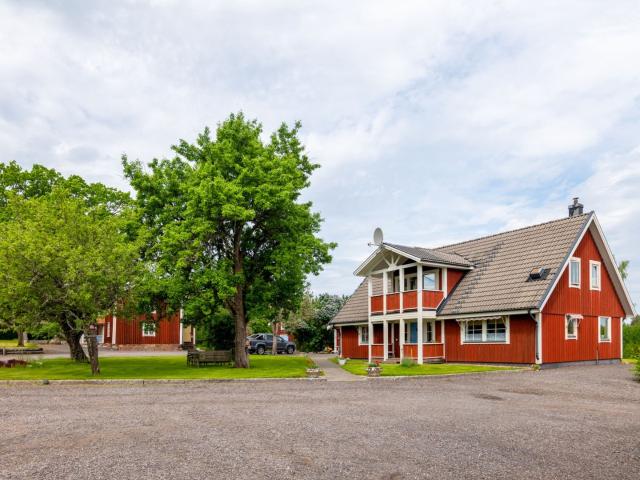Gård till salu i Örebro