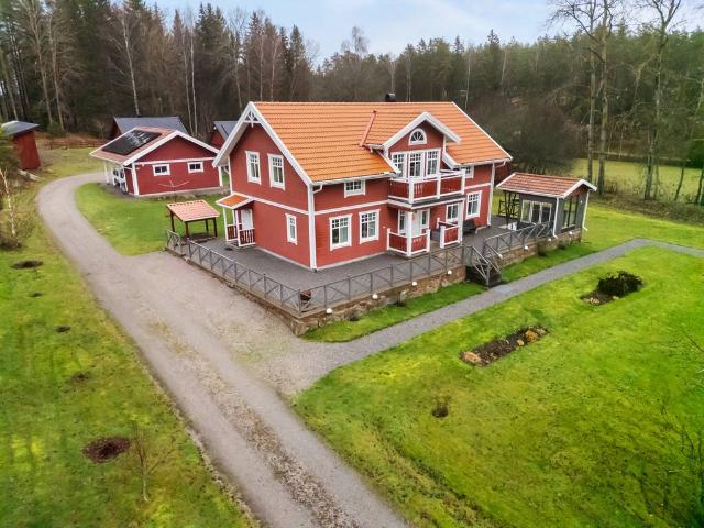 Villa till salu i Rimbo, Stockholm