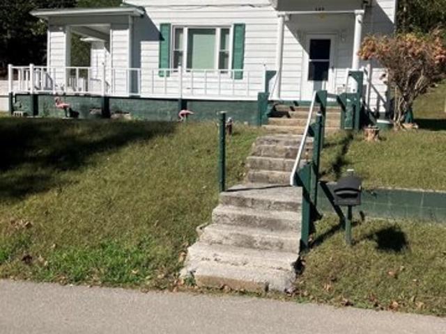 House for sale in Betsy Layne, Kentucky