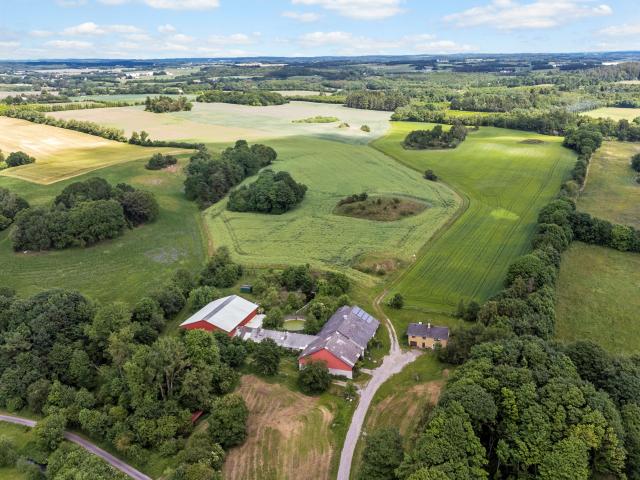 Landejendom til salg i Brønderslev-Dronninglund