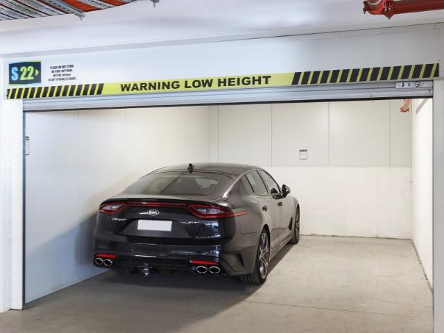 Warehouse for rent in Sydney, New South Wales