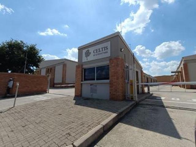 Commercial for rent in Nooitgedacht, Gauteng
