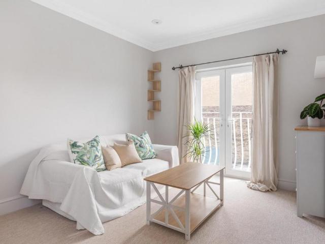 Apartment for rent in Clapham Junction, Greater London