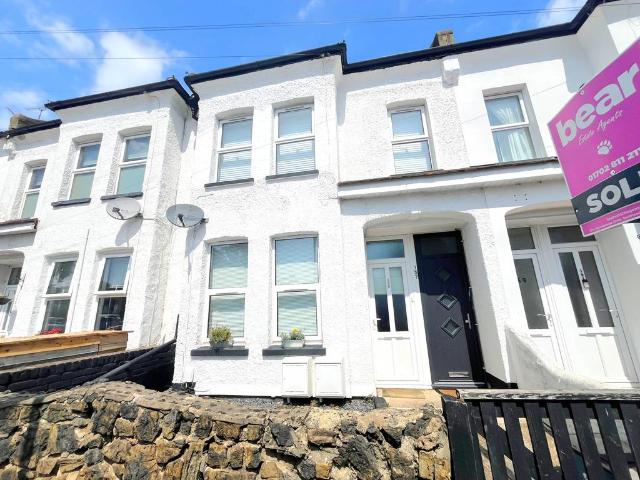 Apartment for rent in Alton Barnes, Essex