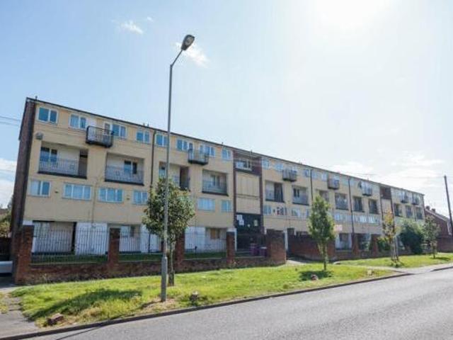 House for sale in Calderstones