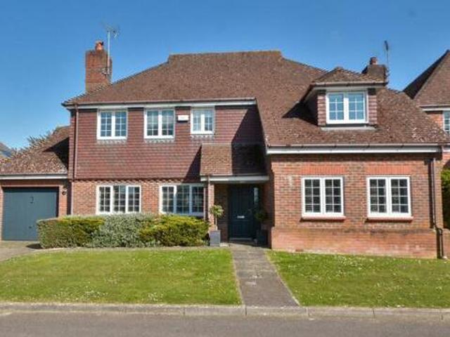 House for sale in Horsham, West Sussex