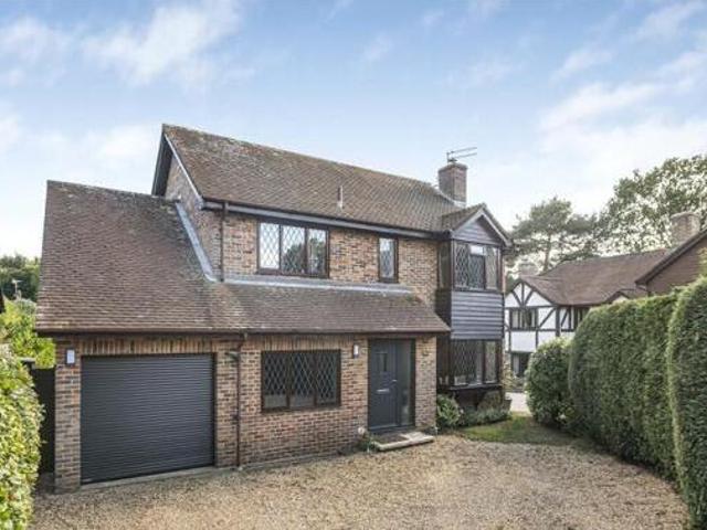 House for sale in Horsham, West Sussex