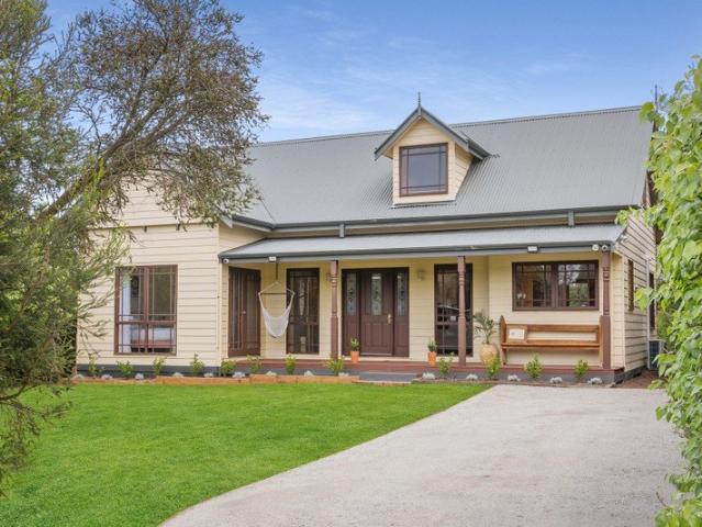 House for sale in Cape Schanck, Melbourne