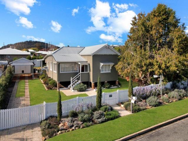 House for sale in Stanthorpe, Queensland