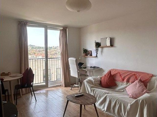 Apartment for rent in East Twerton, Dulcote