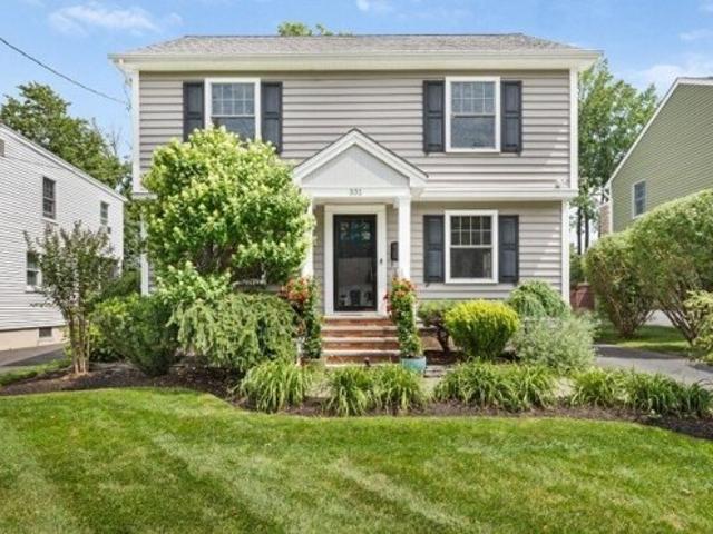 House for sale in Cranford, New Jersey