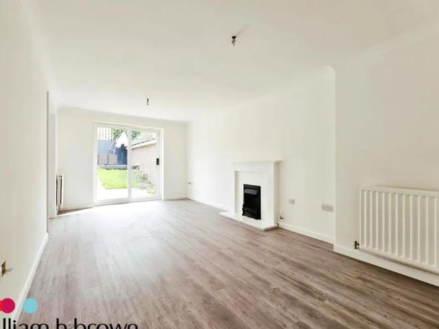 House for rent in Upper Dovercourt, Dale Hill