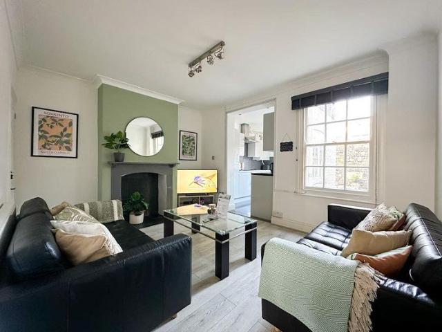 Apartment for rent in St. Mildred's, The Bridge