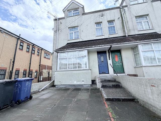 Apartment for rent in Scott's Green, Brierley Hill