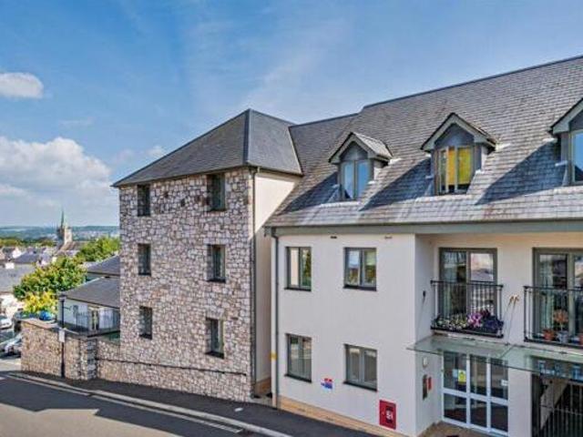 House for sale in Knowles Hill, Teignbridge