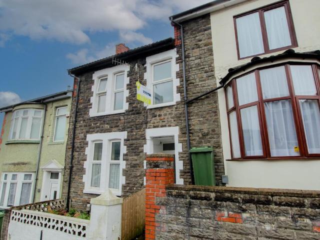 House for rent in Pontypridd, Wales