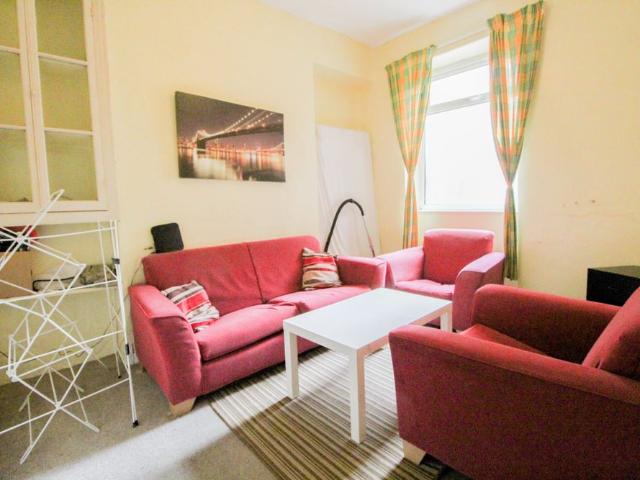 Room for rent in Pontypridd, Wales