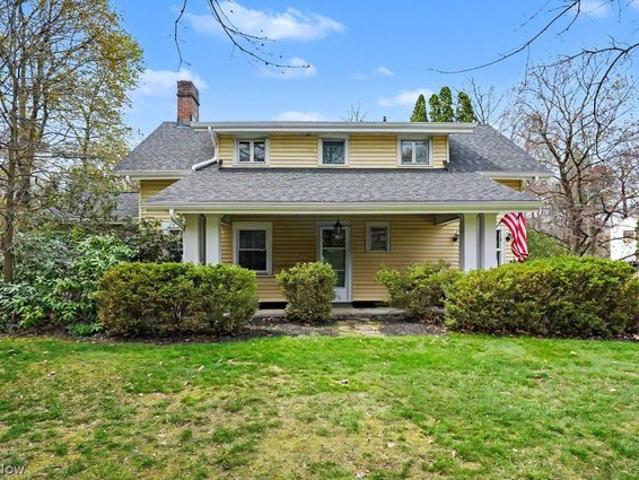 House for sale in Summit, Ohio