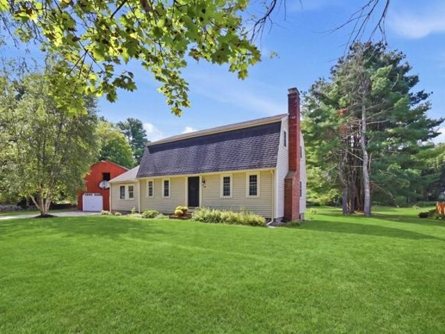 House for sale in Boxborough, Middlesex County