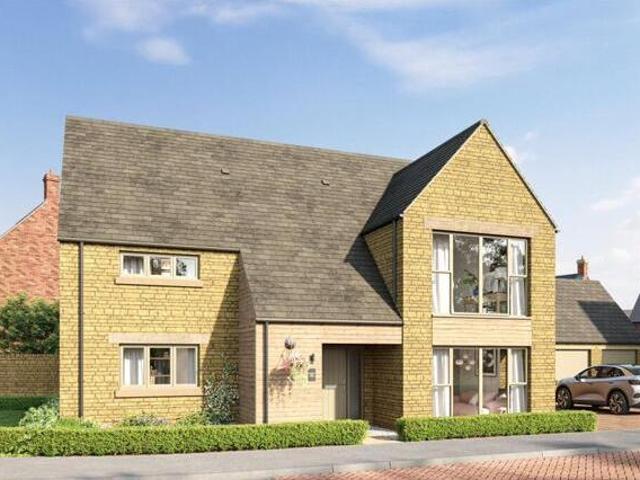 House for sale in Fossebridge, Gloucestershire
