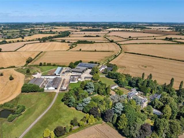 House for sale in Buckingham, Buckinghamshire