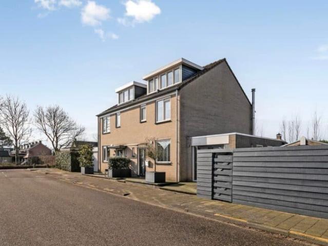Woning te huur in Krimpen Aan De Lek, Zuid Holland