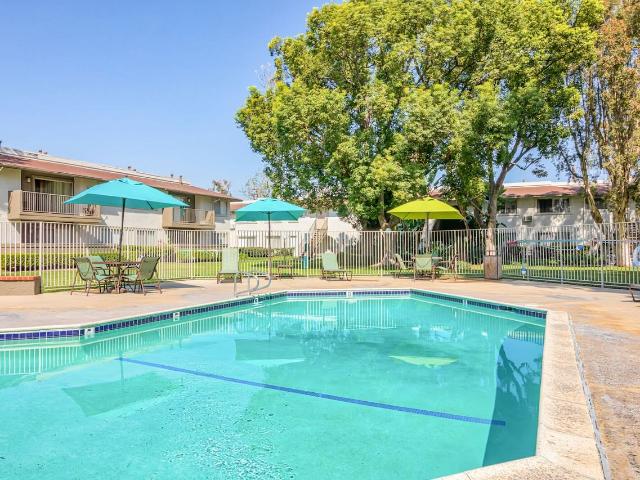 Apartment for rent in Orange, California
