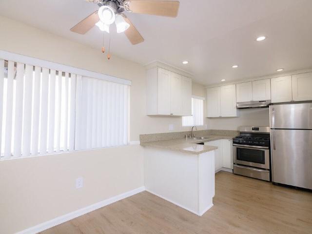 Apartment for rent in Orange, California