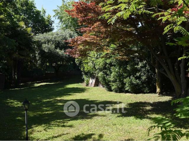 Villa Indipendente in affitto a Piemonte, Torino