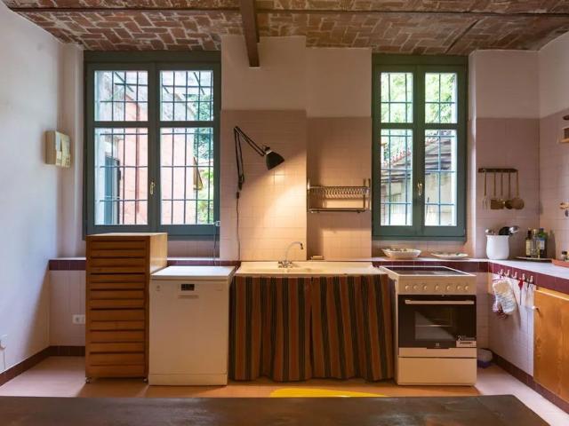 Villa Indipendente in affitto a Torino