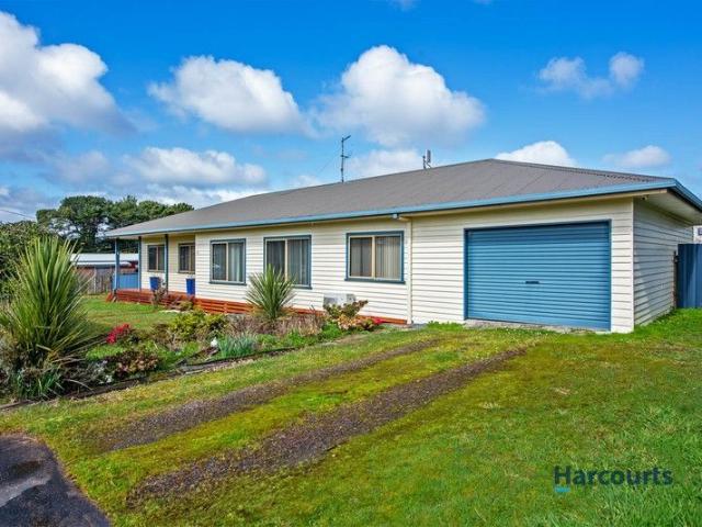 House for sale in Strahan, Tasmania