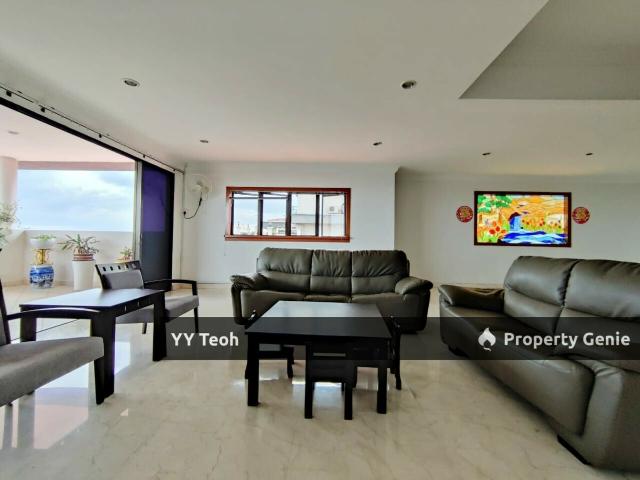 Penthouse for sale in Ujong Pasir, Malaka