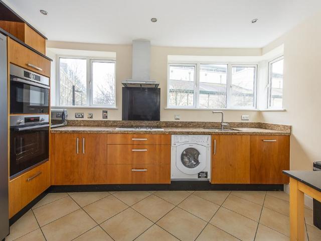Apartment for rent in London Borough of Richmond upon Thames, Greater London