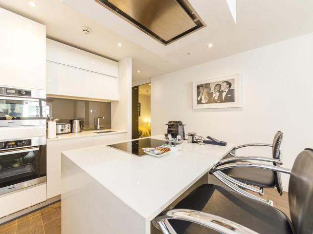 House for rent in St Clement Danes, Greater London
