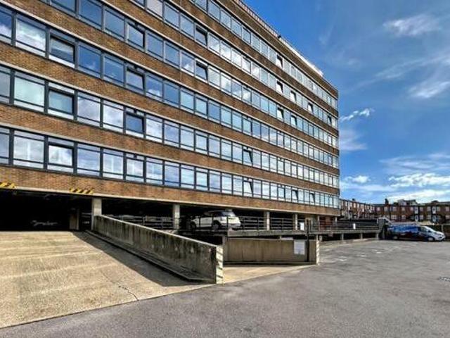 House for sale in West Worthing, Worthing