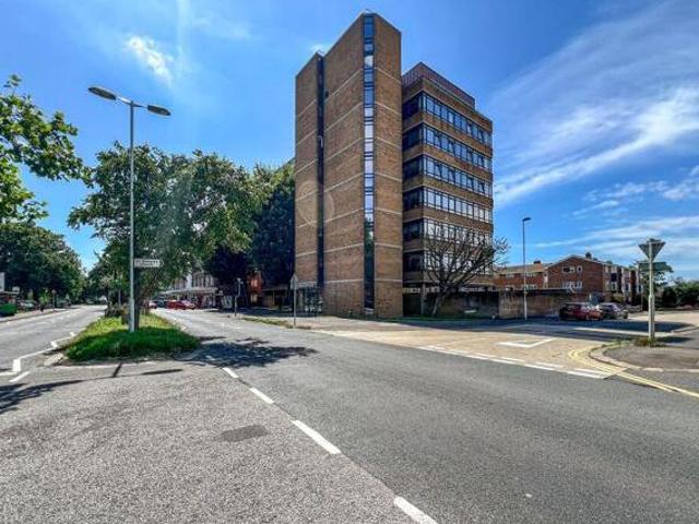 House for sale in West Worthing, Worthing