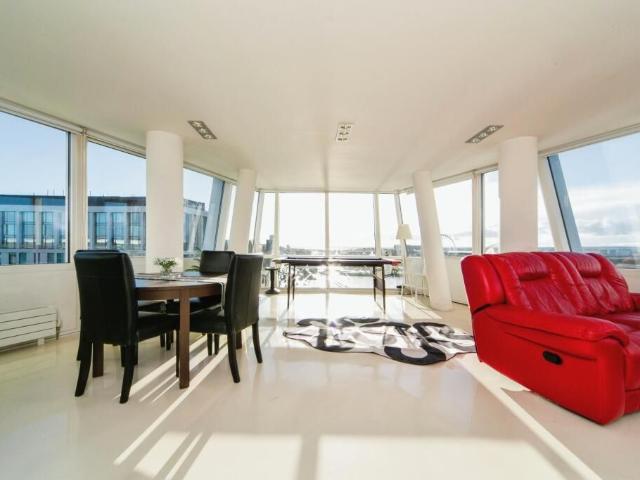 Apartment for rent in City Centre, Calderstones