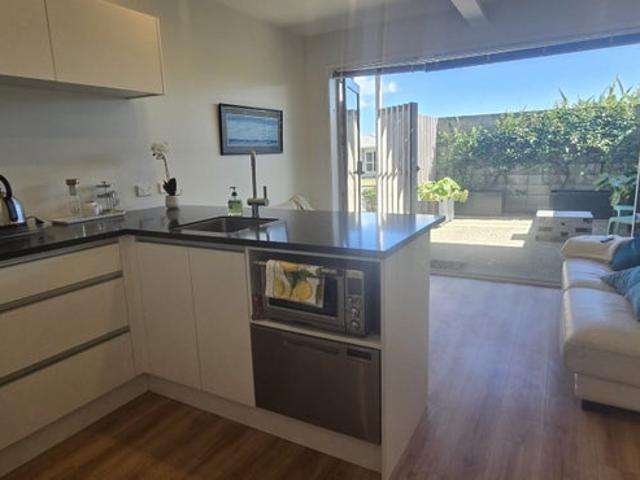 Apartment for rent in Hillsborough, Taranaki