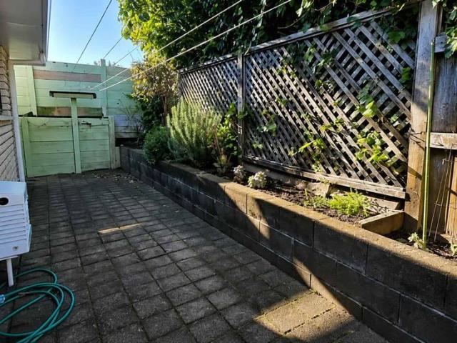 Apartment for rent in Hillsborough, Taranaki