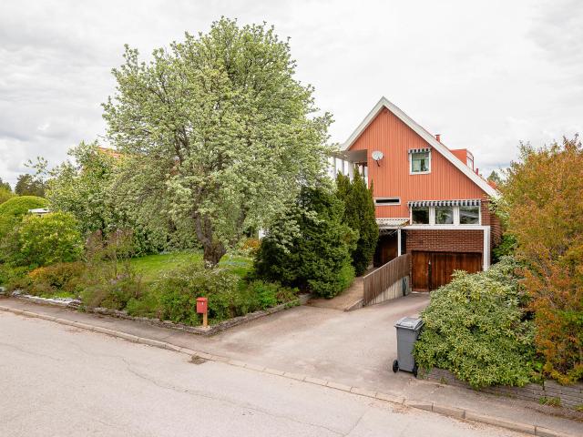 Villa till salu i Katrineholm, Södermanland
