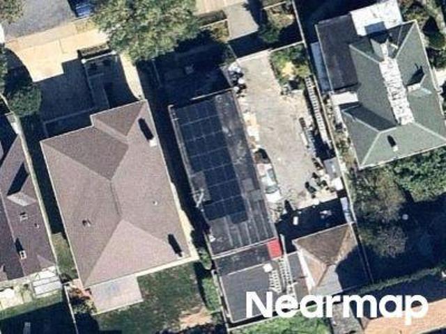 Property for sale in The Bronx, Arverne