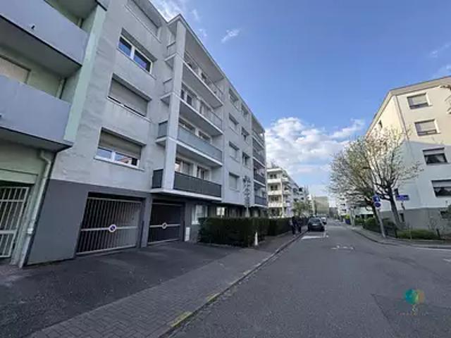 Garage location à Strasbourg, Hoenheim