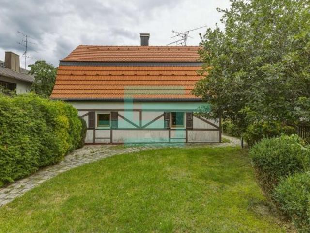 Erdgeschosswohnung kaufen in Straßlach-Dingharting, Landkreis München